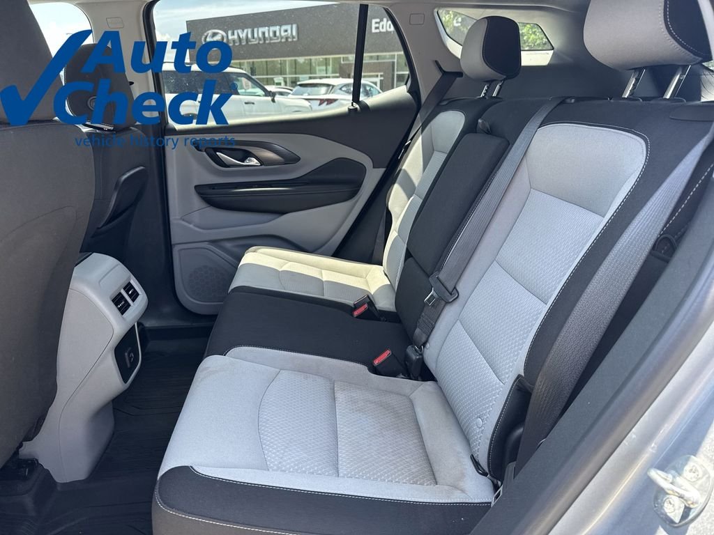 Used 2023 Sterling Metallic GMC SLE image 24