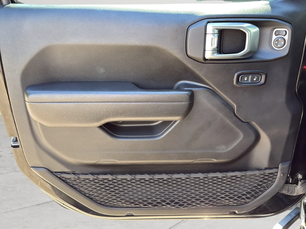 2022 Jeep Gladiator Mojave - Photo 25