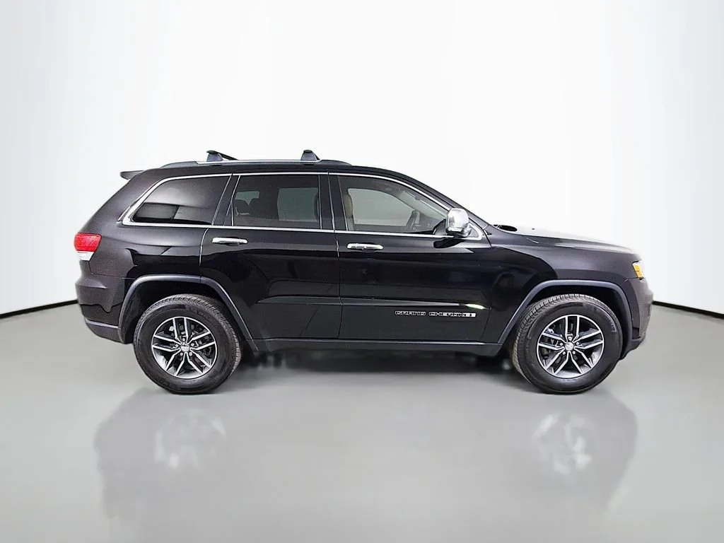 Used 2017 Black Jeep Limited image 5