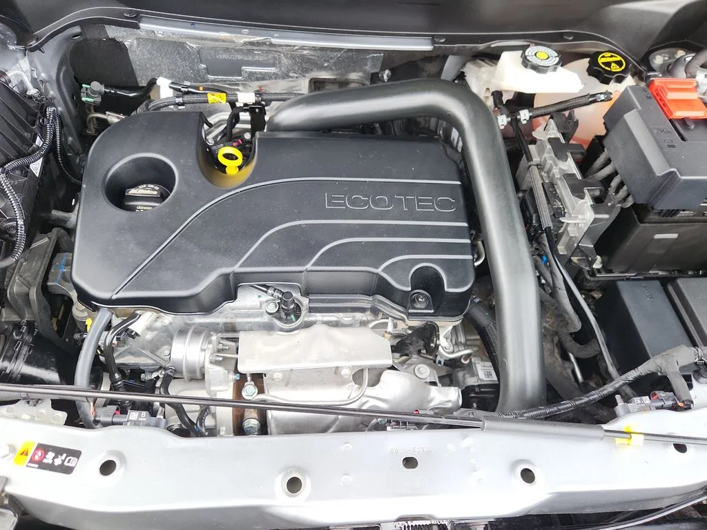 Used 2025 Gray Chevrolet RS image 17