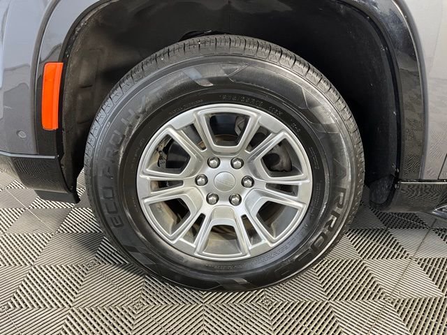 Used 2022 Gray Jeep Series I image 9