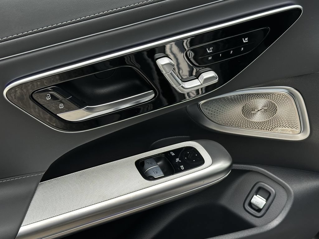 New 2026 MANUFAKTUR exclusive graphite grey magno Mercedes-Benz AMG® CLE 53 image 45