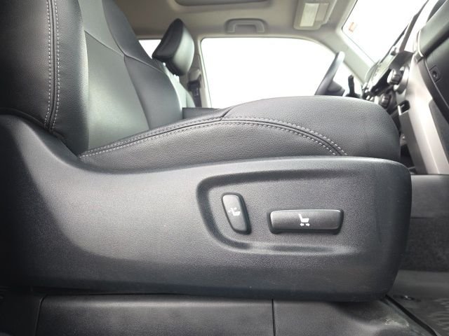Used 2020 White Toyota SR5 Premium image 16