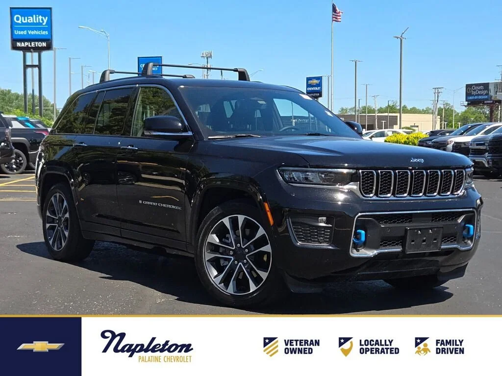 2023 Jeep Grand Cherokee Overland 4xe 4x4's photo