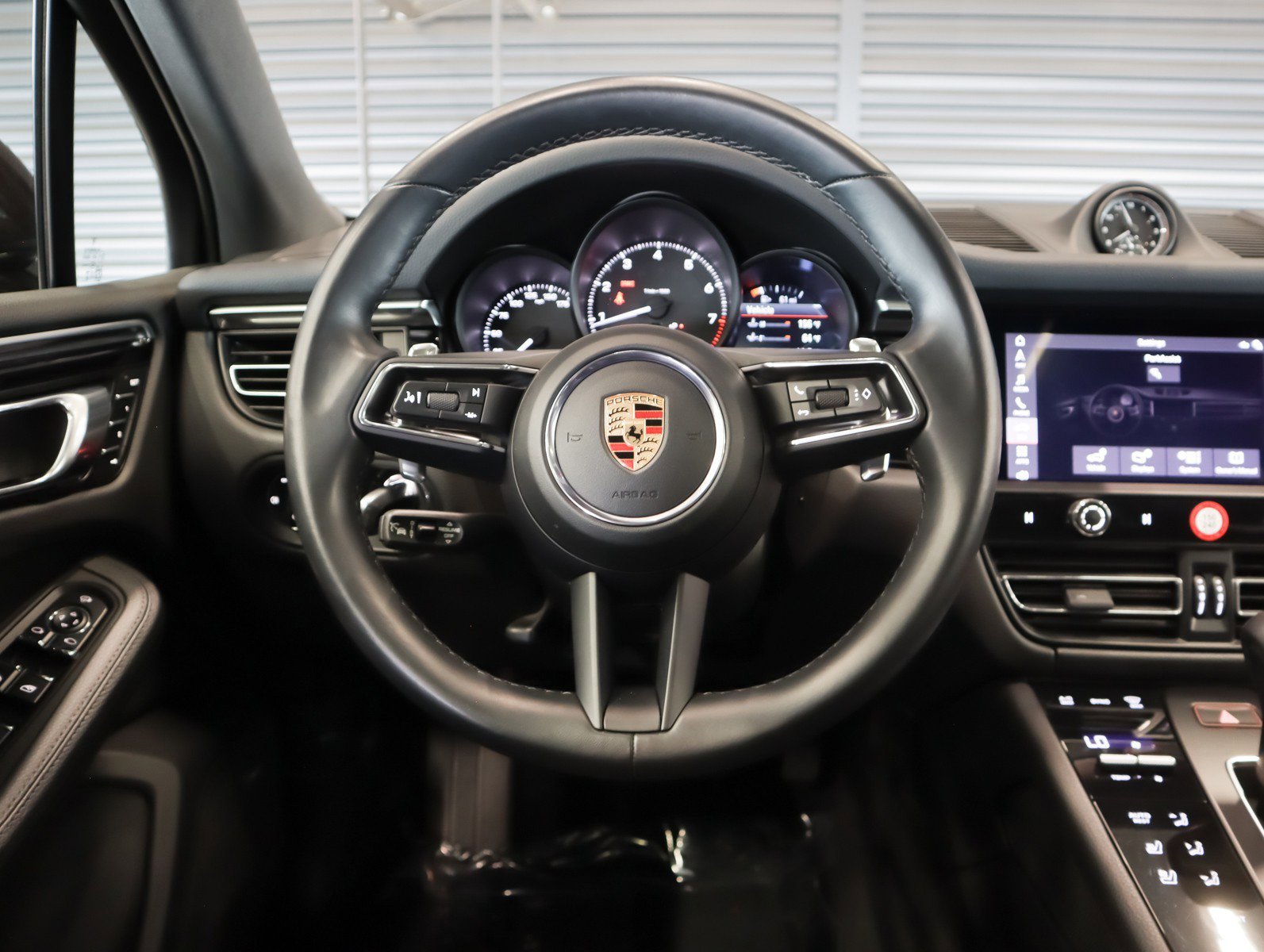 Used 2024 Copper Ruby Metallic Porsche  image 13