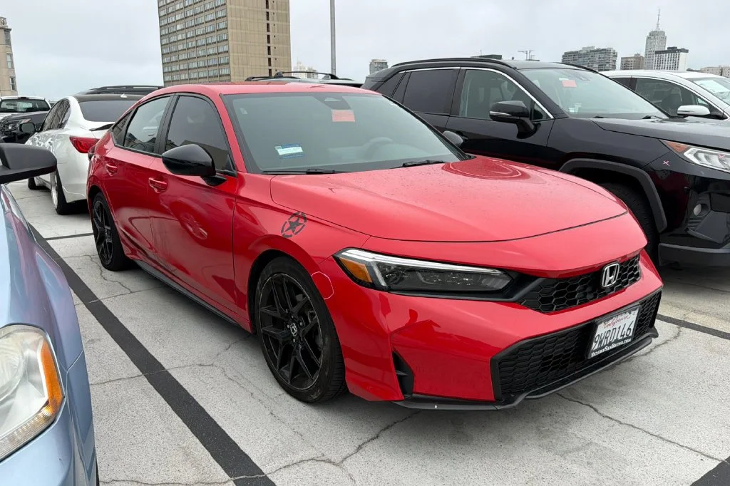 Used 2025 Rallye Red Honda Sport image 2