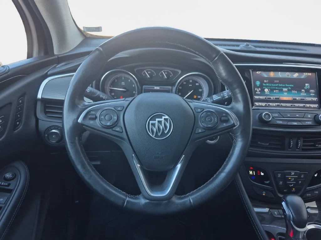 Used 2019 Brown Buick Essence image 11