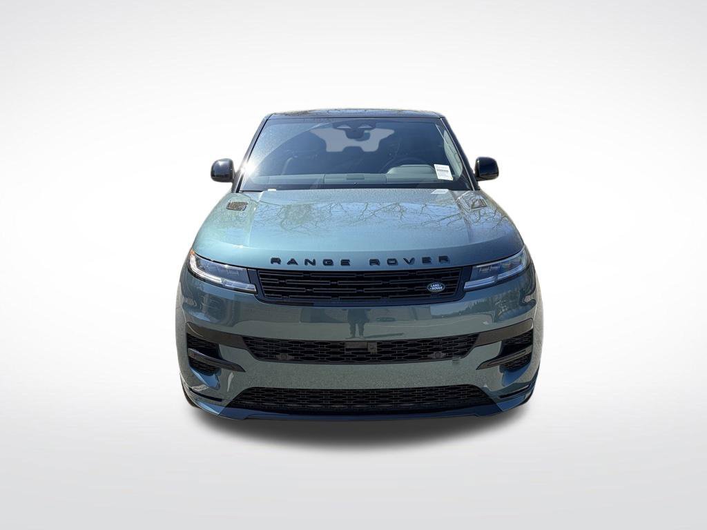 New 2026 Green Land Rover Dynamic SE image 2