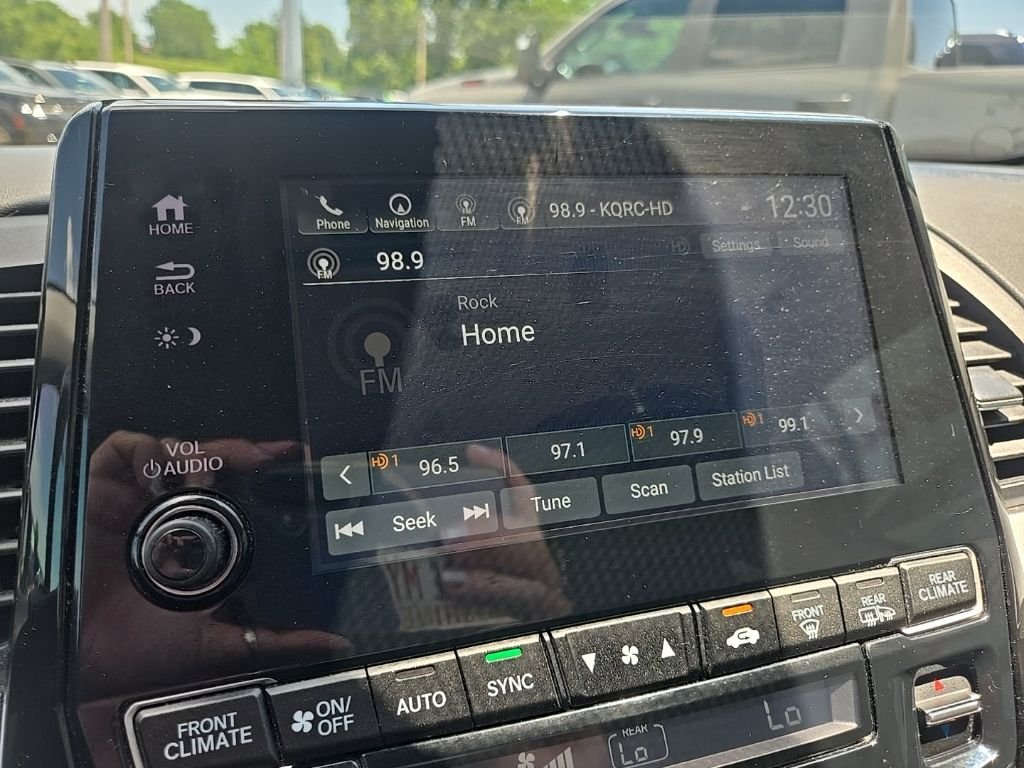 Used 2021  Honda Touring image 54