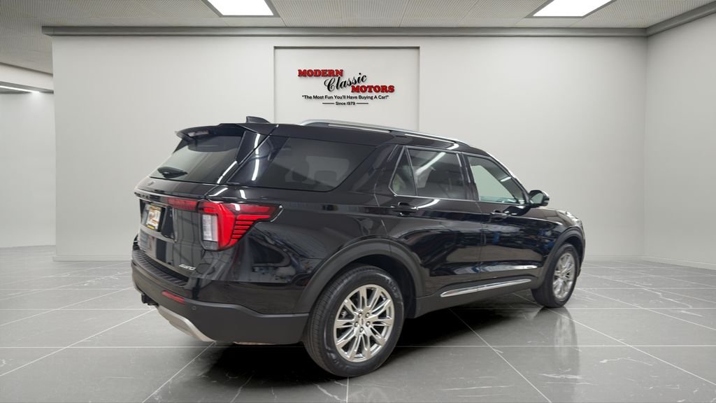 Used 2025 Black Ford Platinum image 7