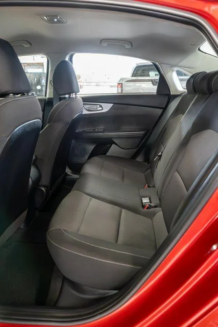 Used 2024 Red Kia LXS image 12