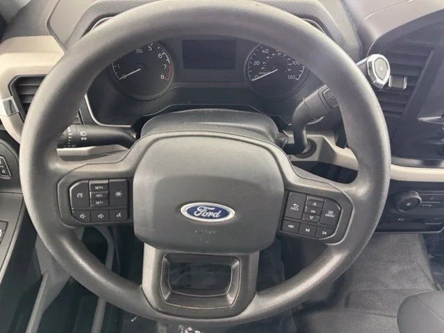 Used 2021 White Ford XL image 25