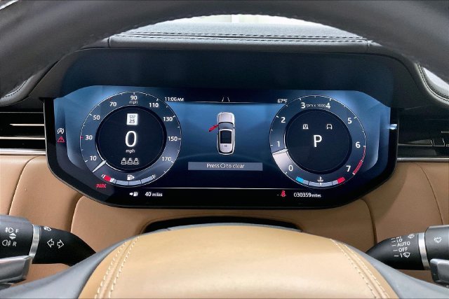 Used 2024 Gray Land Rover SE image 20