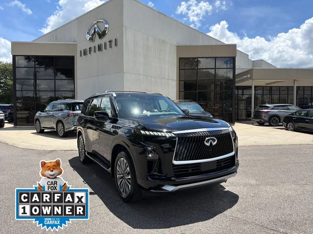 2026 INFINITI QX80 LUXE