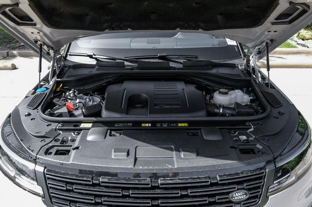New 2026  Land Rover Dynamic SE image 61