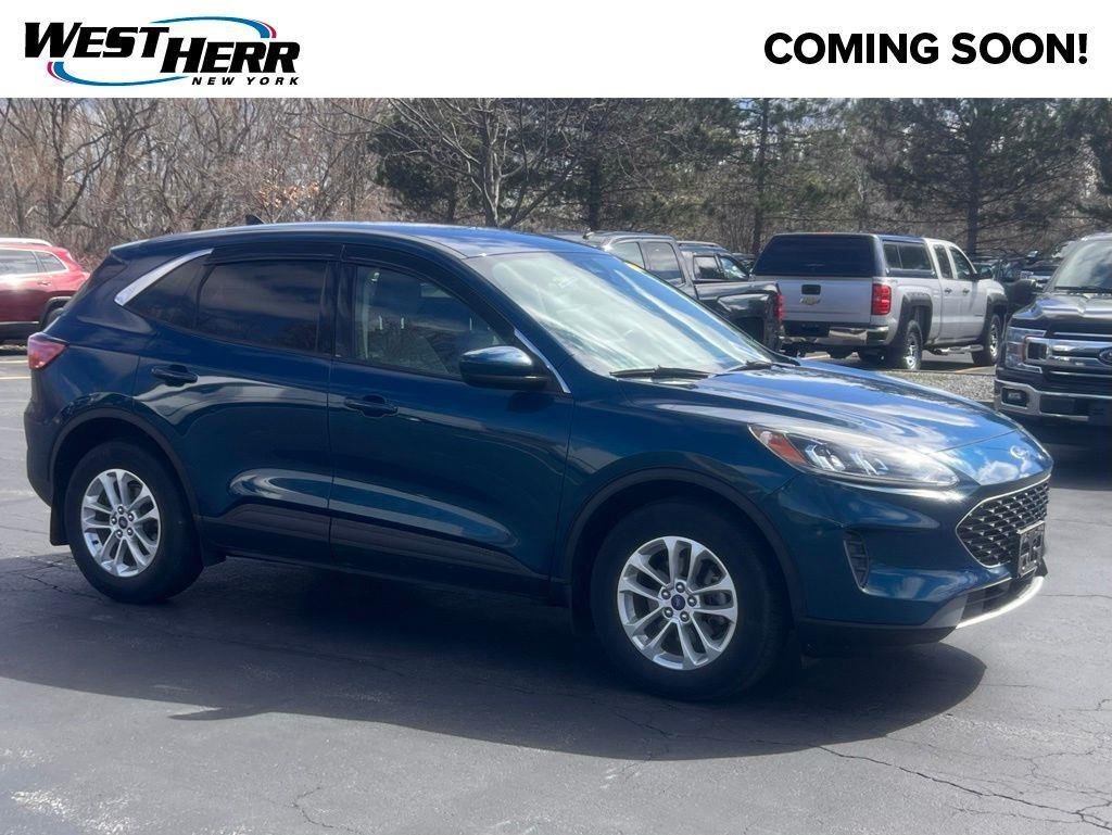 2020 Ford Escape SE