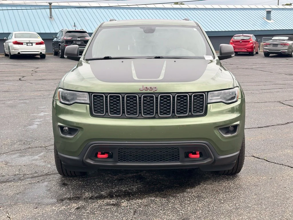 Used 2020 Green Metallic Clearcoat Jeep Trailhawk image 2