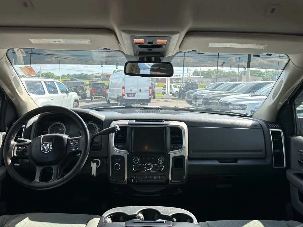 Used 2017 White Ram SLT image 21