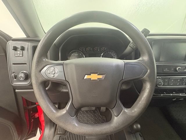 Used 2018 Red Chevrolet Custom image 14