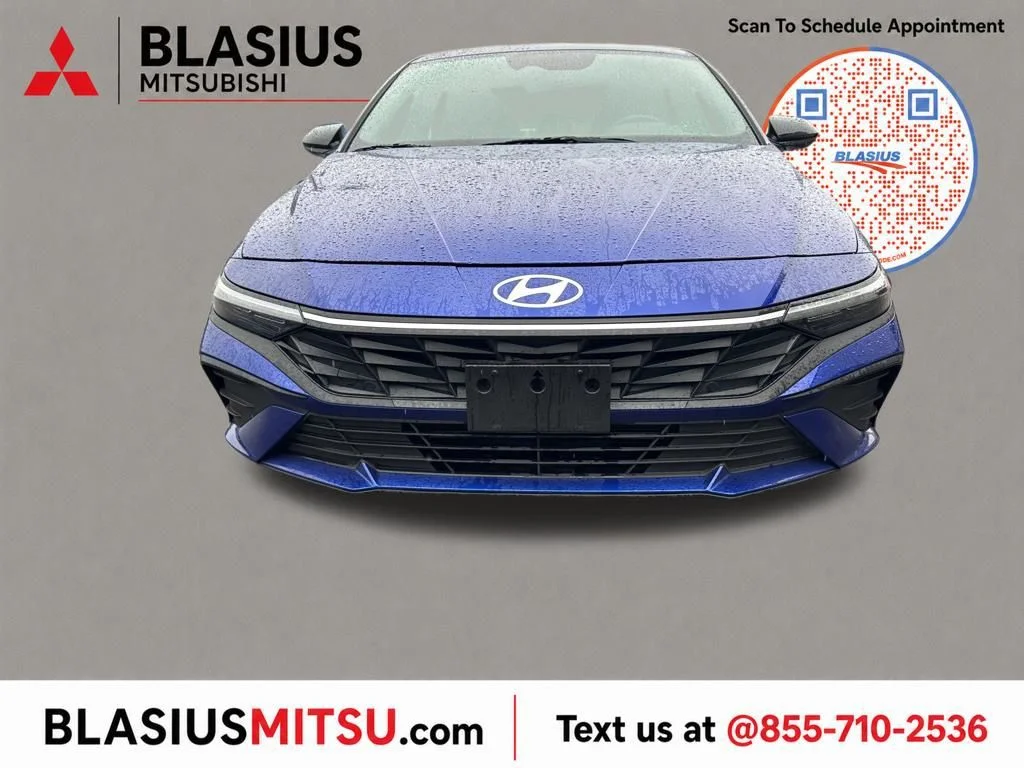 Used 2025 Blue Hyundai SEL Sport image 19