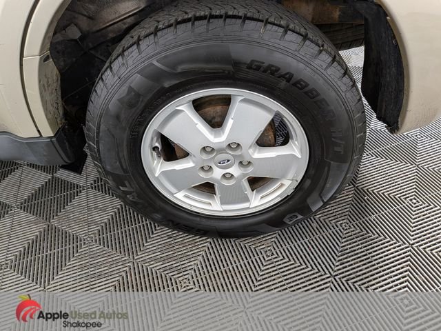 Used 2012 Gold Ford XLT image 40