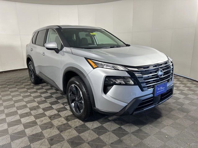 2025 Nissan Rogue SV AWD's photo