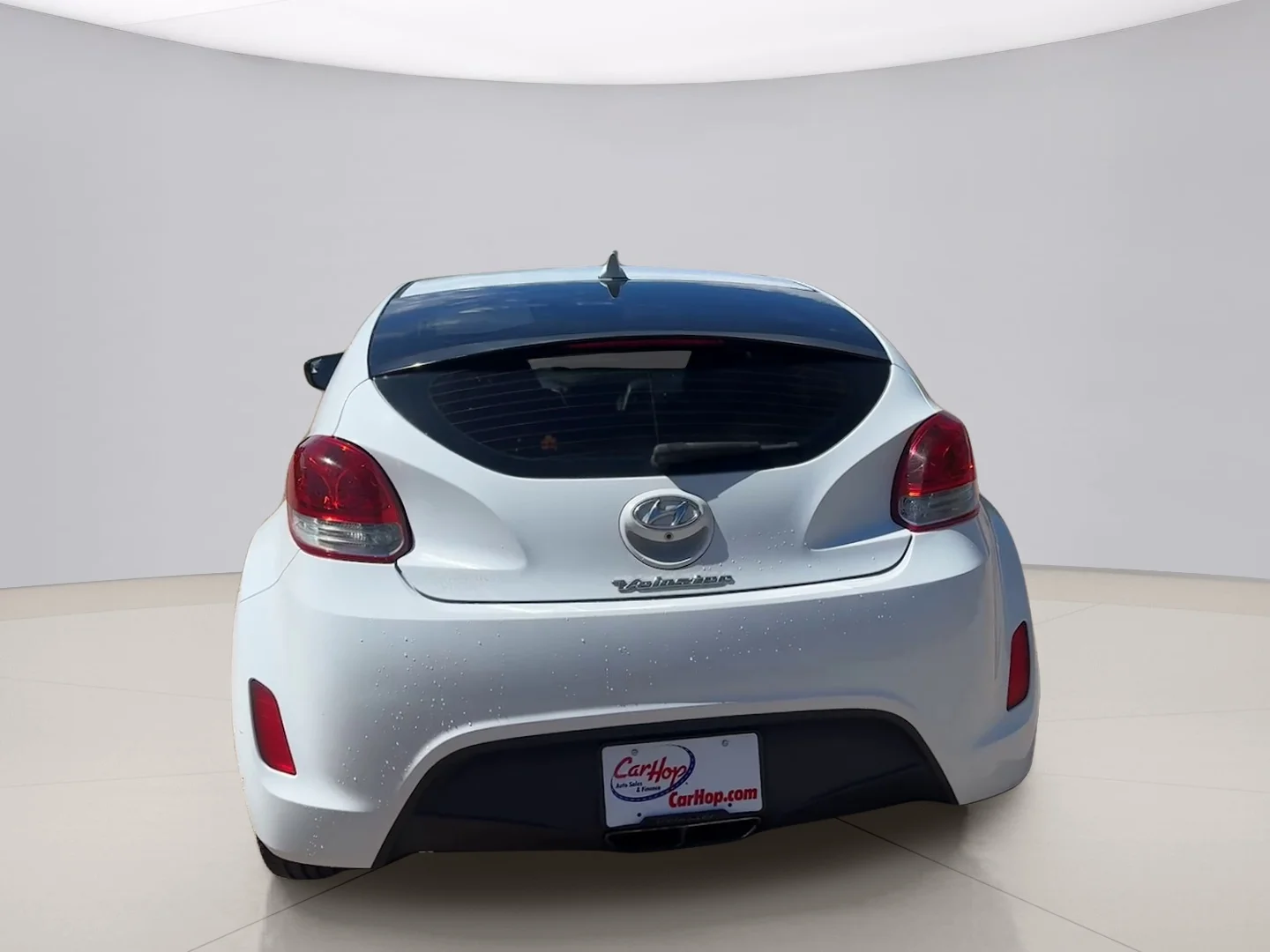 Used 2016 White Hyundai BASE image 4