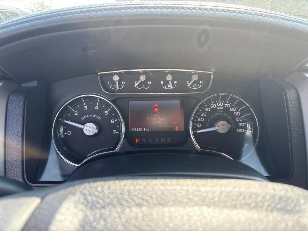 Used 2012 Sterling Gray Metallic Ford Lariat image 17
