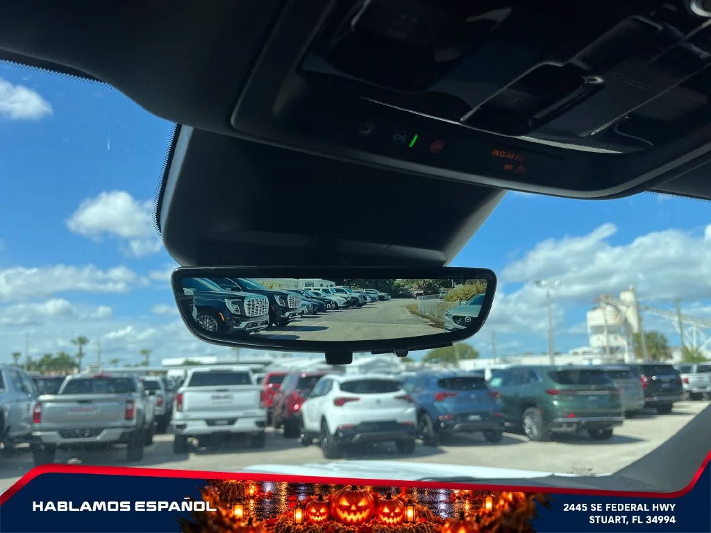 New 2027 Summit White GMC Elevation image 34