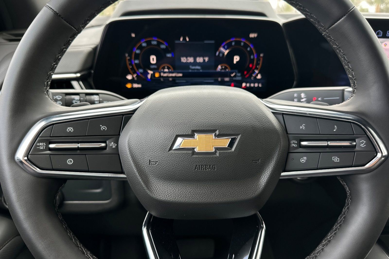 2026 Chevrolet Suburban High Country - Photo 25