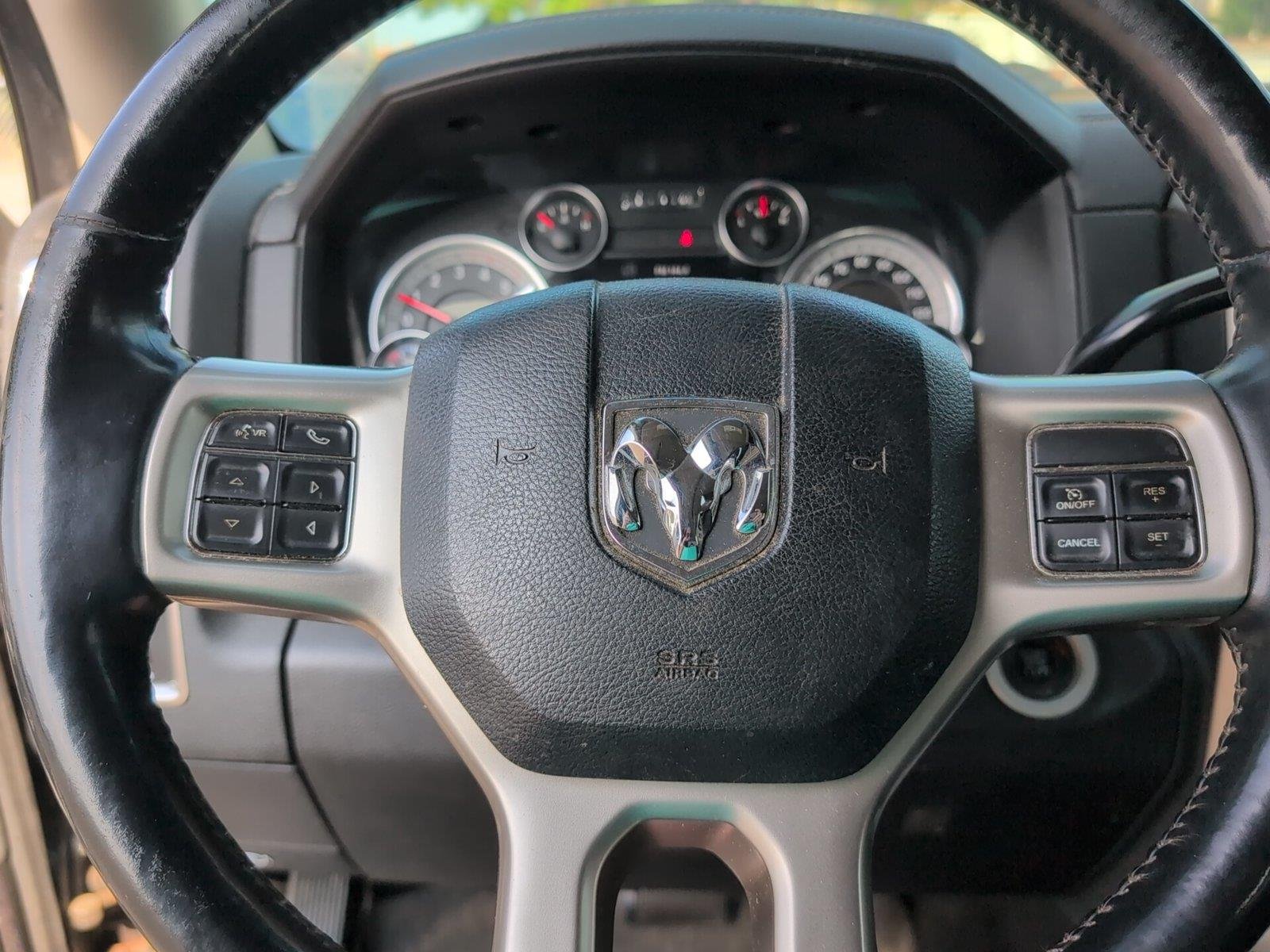 Used 2014 Bright White Clearcoat Ram Laramie image 25