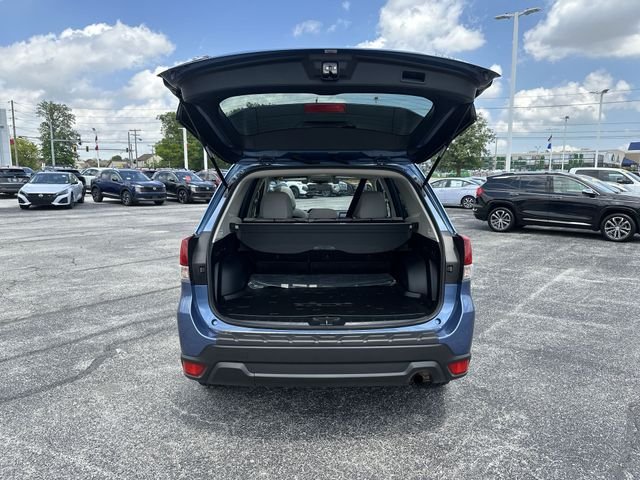 Used 2021 Blue Subaru Premium image 22