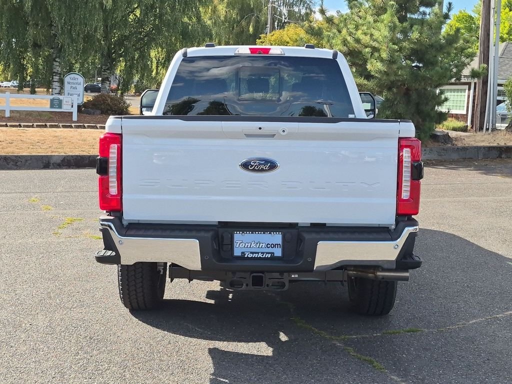 New 2026 Oxford White Ford F-250® Lariat® image 5