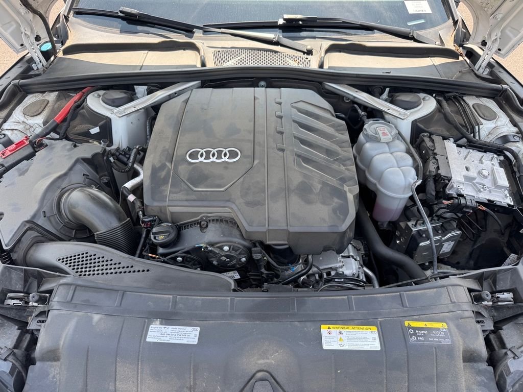 Used 2025  Audi 45 S line Premium image 18