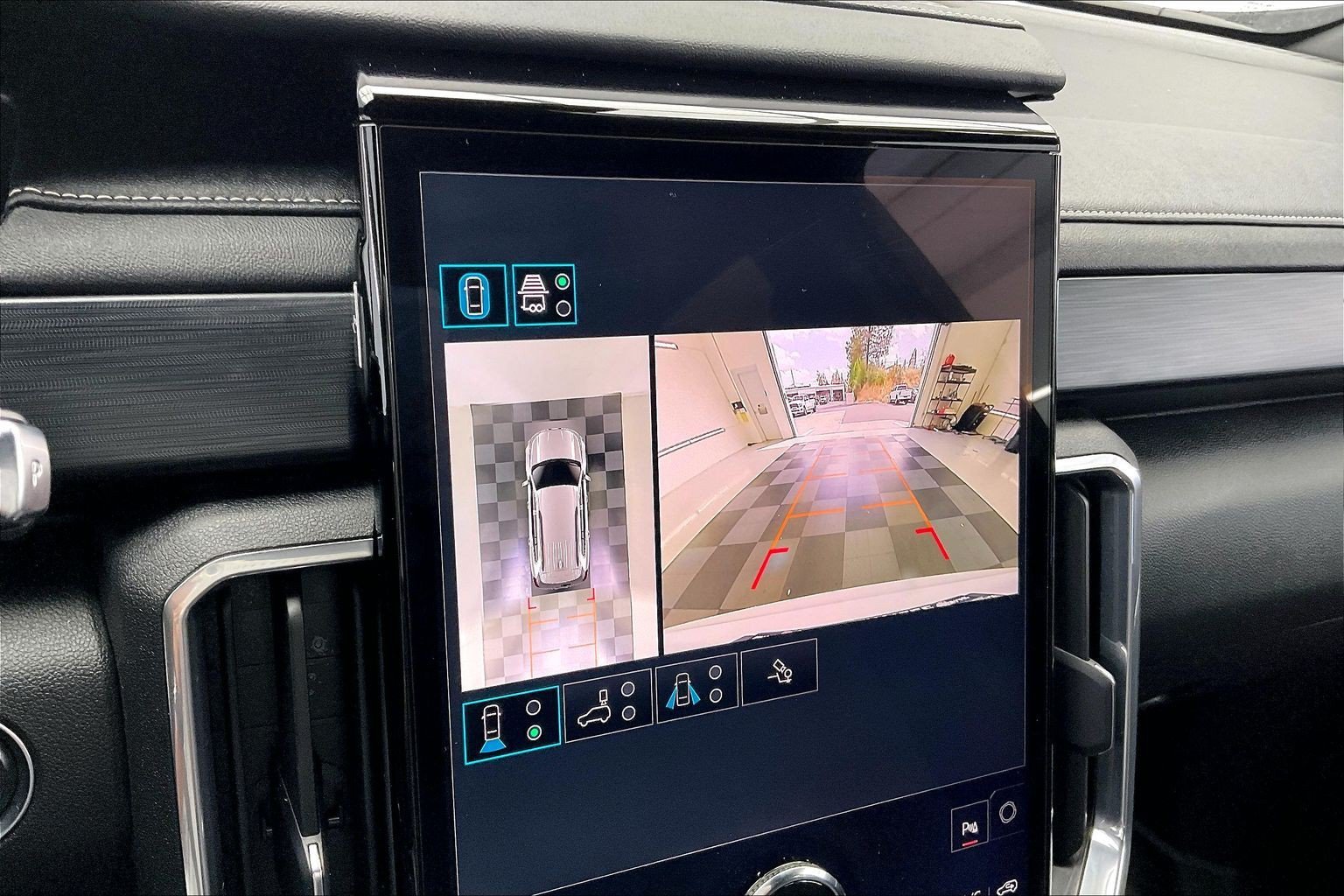 2026 GMC Acadia Elevation - Photo 23