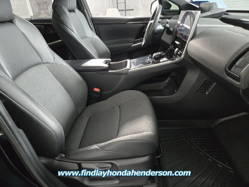Used 2024 Black Toyota XLE image 22