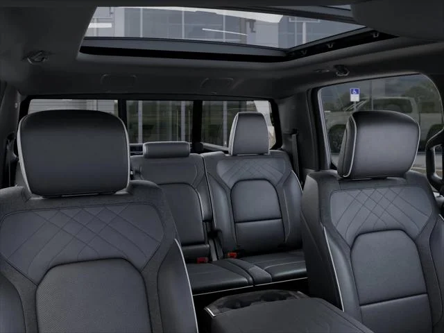 New 2026 Diamond Black Crystal Pearlcoat RAM Limited image 26
