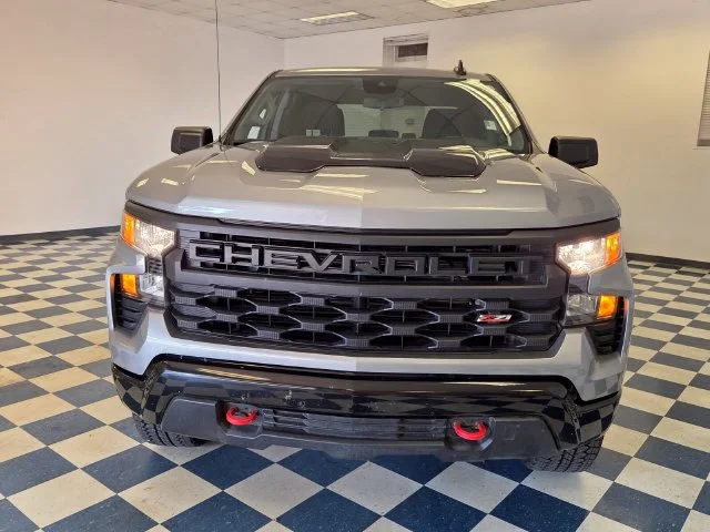 Used 2024 Sterling Gray Metallic Chevrolet Custom Trail Boss image 2