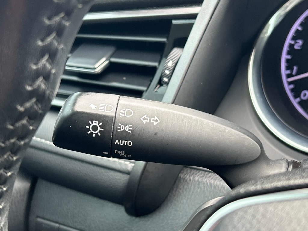 Used 2019 Gray Toyota SE image 28