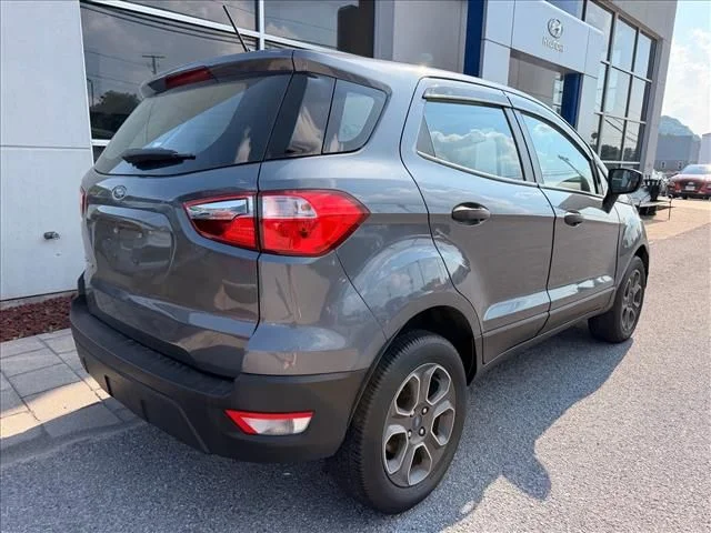 Used 2021  Ford S image 11