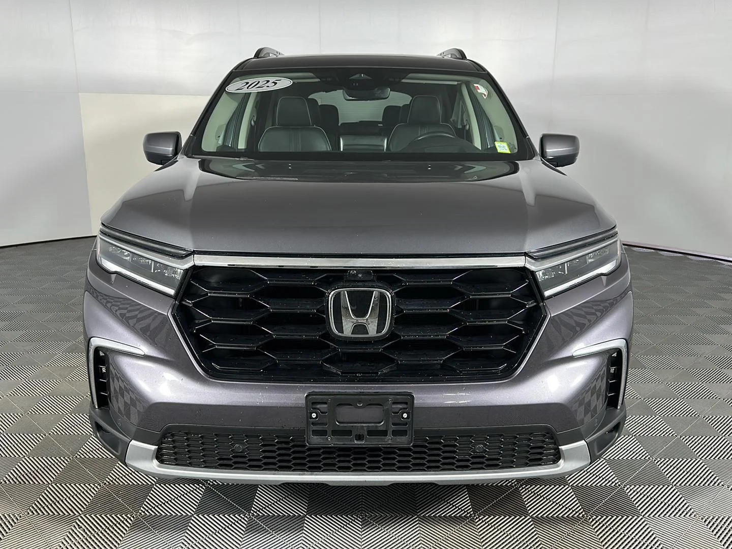 Used 2025 Modern Steel Metallic Honda Elite image 4