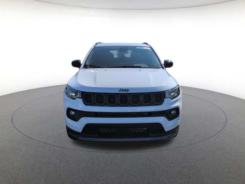 New 2026 Bright White Clearcoat Jeep Latitude image 16