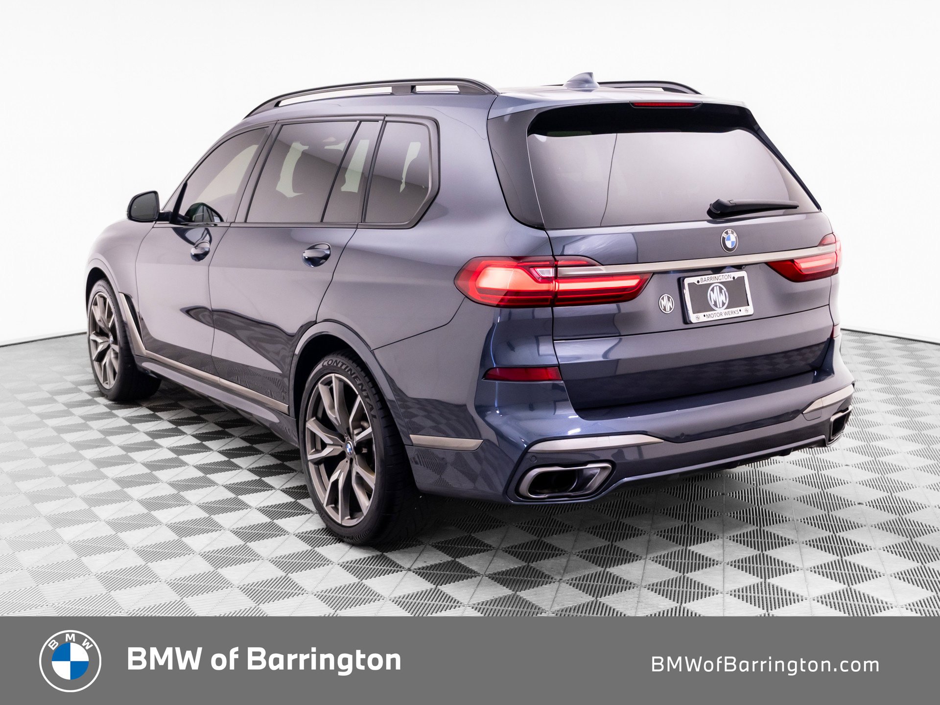 Used 2021 Arctic Grey Metallic BMW M50i image 3