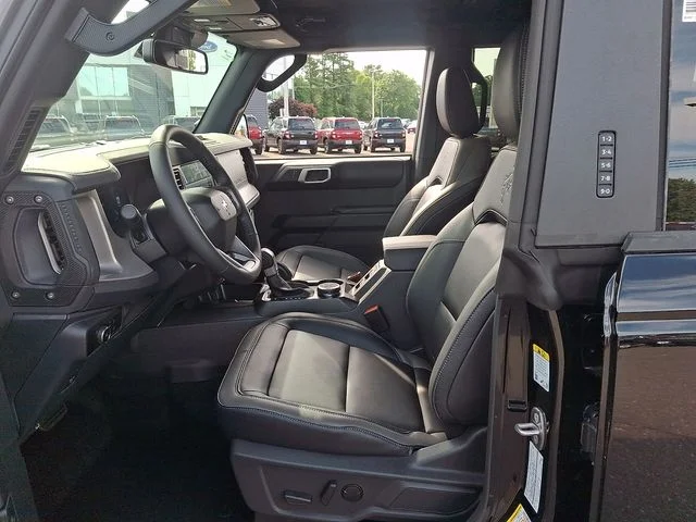 New 2026 Shadow Black Ford Outer Banks® image 9