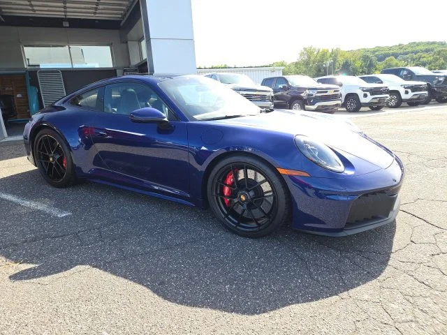 2026 Porsche 911 Carrera 4 GTS