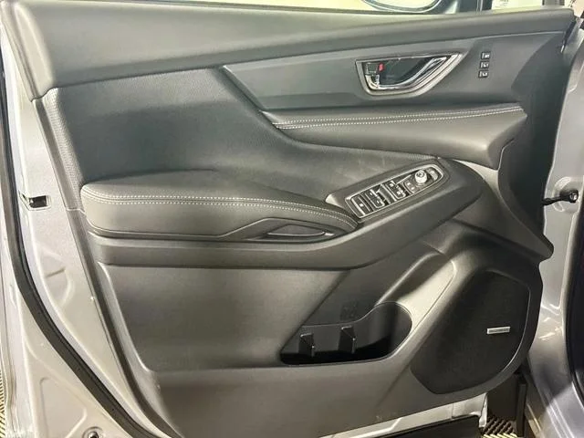 New 2026 ICE SILVER METALLIC Subaru Limited 7-Passenger image 10