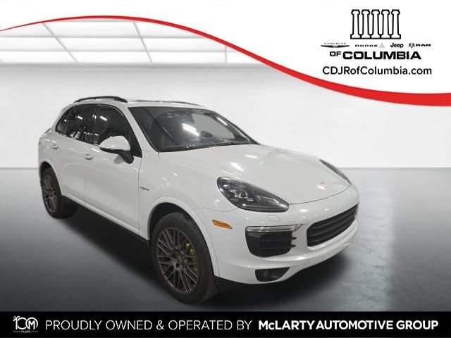 2017 Porsche Cayenne Platinum Edition
