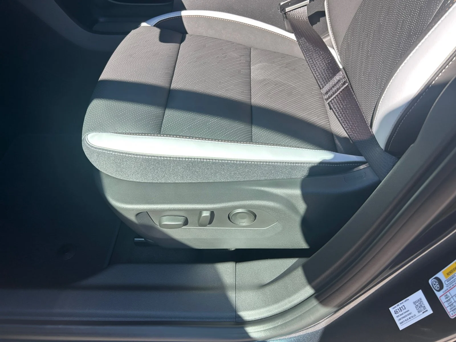 New 2026 Quartz Blue Metallic Buick Sport Touring AWD image 15
