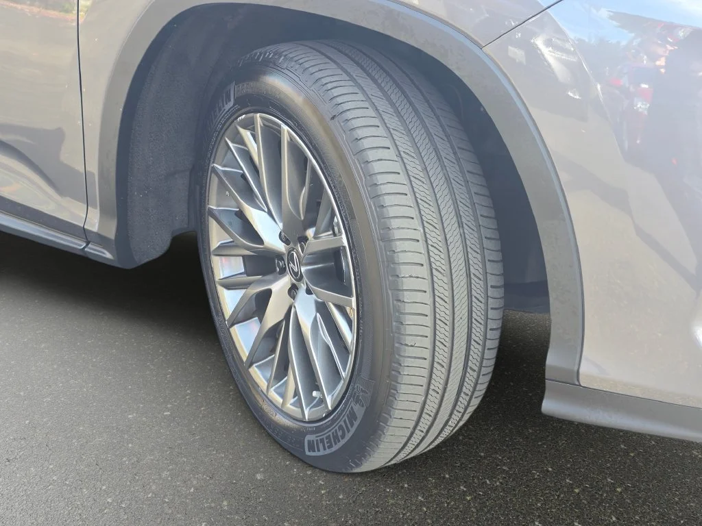Certified Used 2022 NEBULA GRAY PEARL Lexus 350 F Sport Handling image 33
