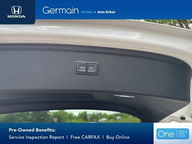 Used 2022 Ibis White Audi 45 S line Premium image 11